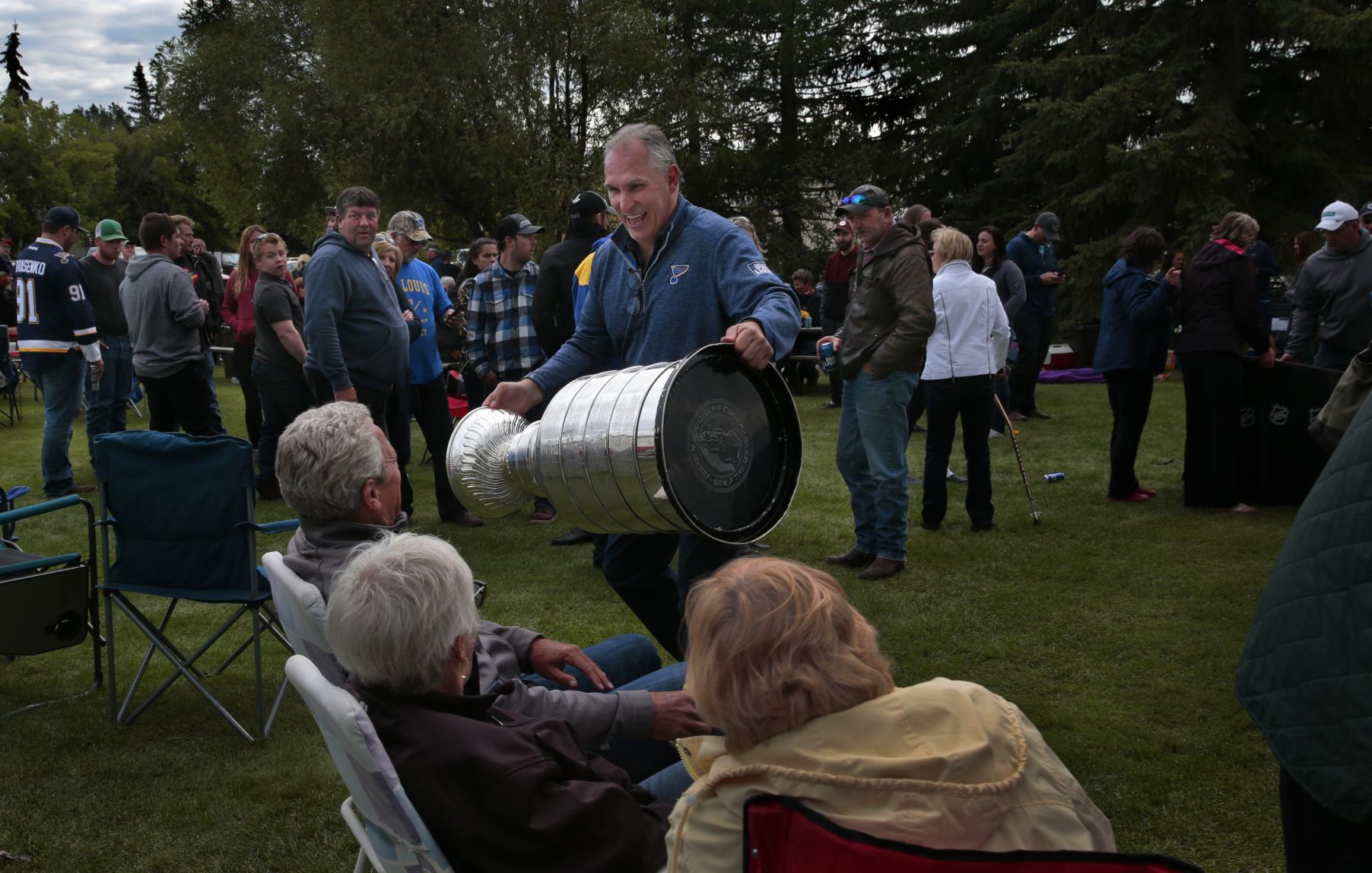 The road to Calahoo welcomes the Stanley Cup